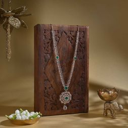 Green Onyx and Diamond Long Necklace