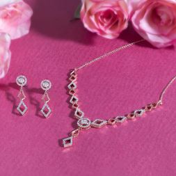 Glamorous Rose Gold and Diamond Necklace Set