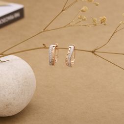 Alluring Geometric Design Rose Gold Hoop Earrings