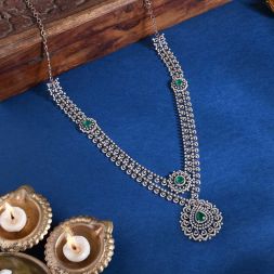 Green Onyx and Diamond Haar Necklace