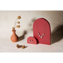 Stunning Floral Diamond Necklace Set