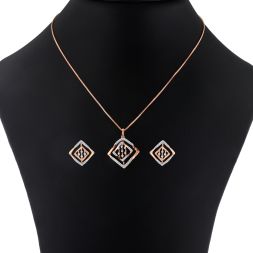 Attractive Diamond and Rose Gold Pendant Set