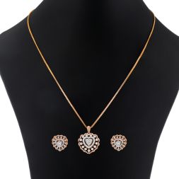 Heart Shaped Diamond Pendant Set