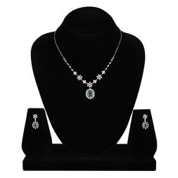 Maharani Green Stone Diamond Necklace Set
