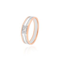 Elegant Two-Tone Diamond Ring
