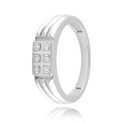 Beautiful Platinum Diamond Ring