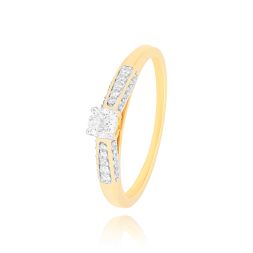Traditional Single Stone Yellow Gold Ring