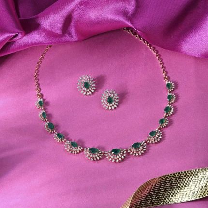 Classic Starburst Design Astra Diamond Necklace Set