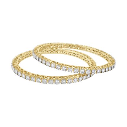 Breathtaking Diamond and Yellow Gold Bangle Set of 2