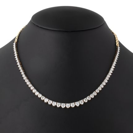 Sparkling Diamond Studded Short Necklace
