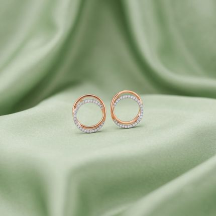 Stylish Rose Gold and Diamond Earring