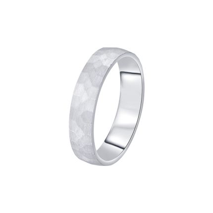 Lustrous Platinum Band for Men