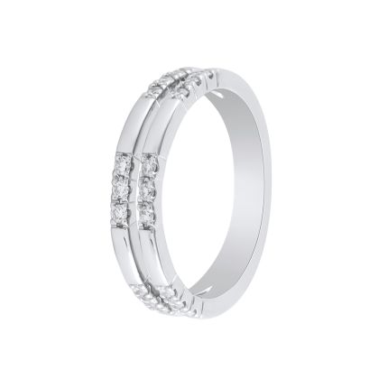 Classic Diamond Platinum Ring
