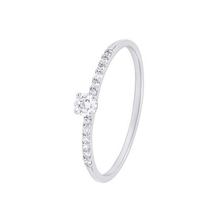 Pure Elegance Platinum Diamond Ring