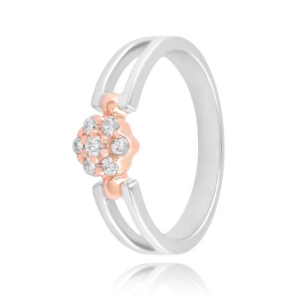 Centre Bloom Diamond Ring