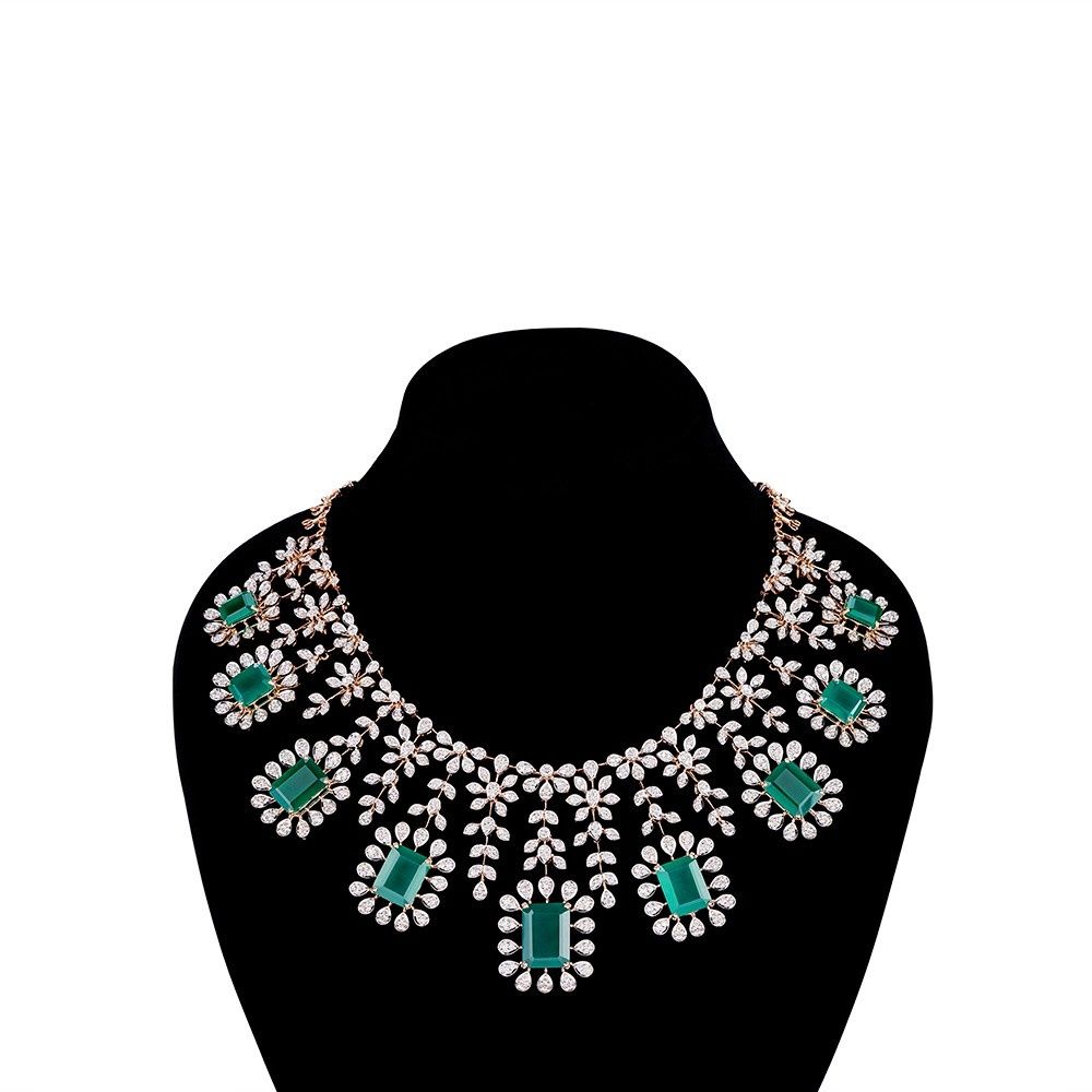 Buy Magnificent Diamond and Emerald Necklace Set CNS23A21-D326X0B