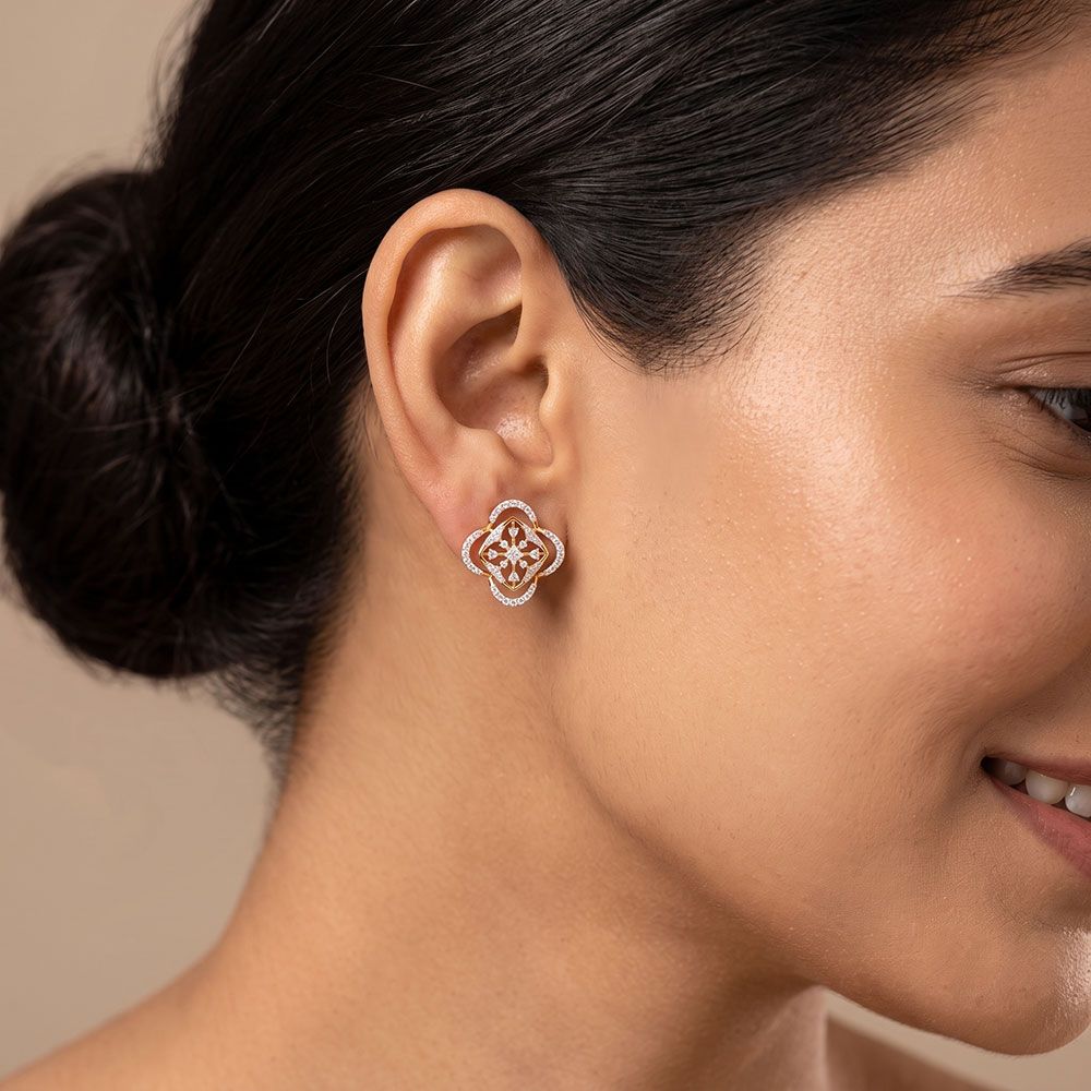 Flower 14Kt Yellow Gold Diamond Stud Earrings-Earrings-OER26I97-D400RDC