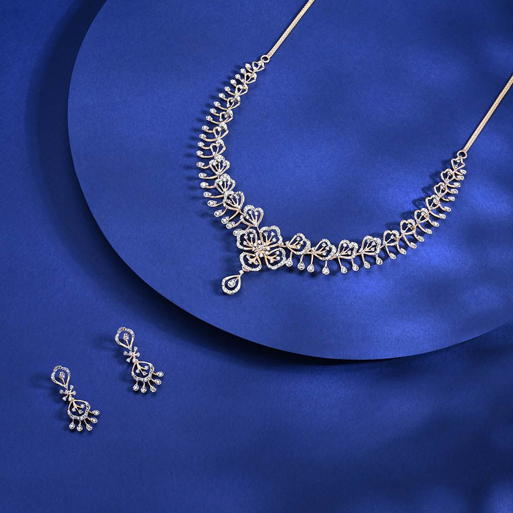 Sophisticated Serenity 18kt Yellow Gold Floral Necklace Set-Diamond-ONS24A56-D400R0B