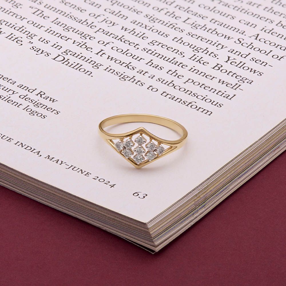 Chic Diamond Design Diamond Finger Ring-Rings-ORG24K39