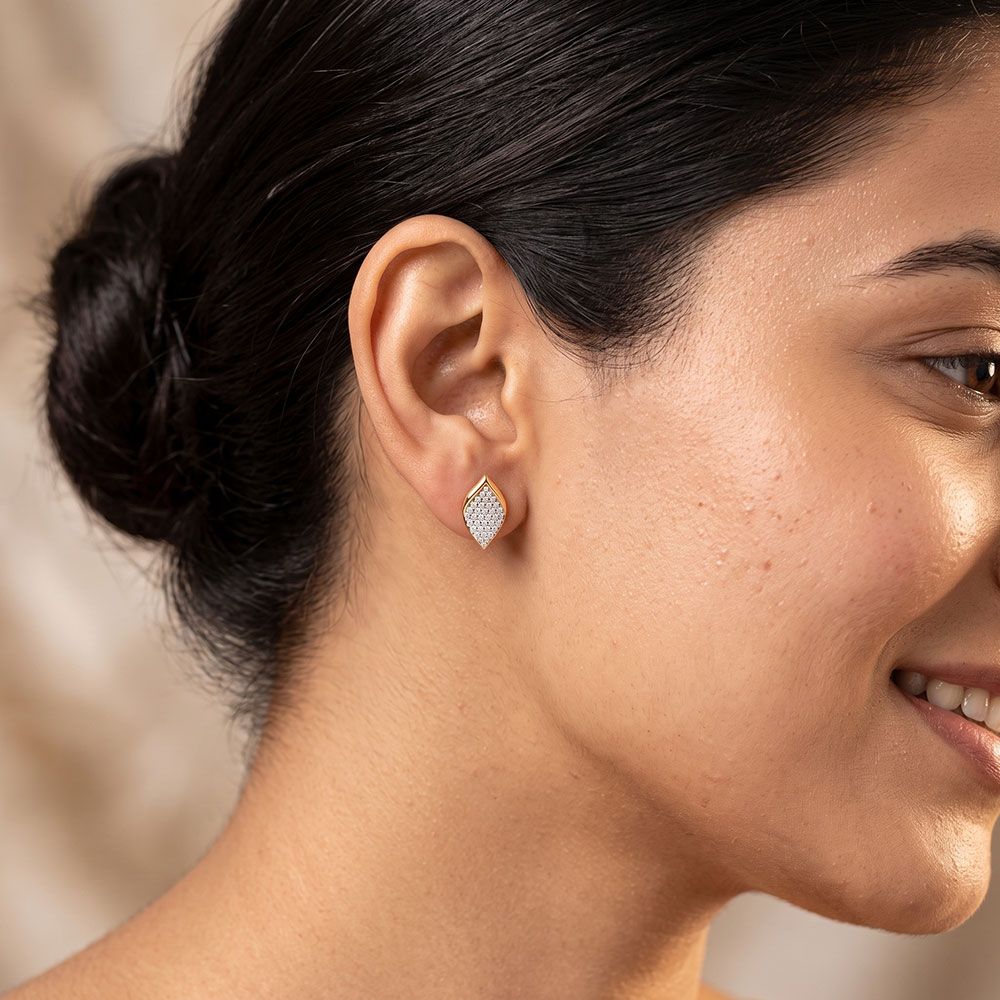 Refined 14Kt Yellow Gold Diamond Stud Earrings-Earrings-OSE26B32-D400RCC