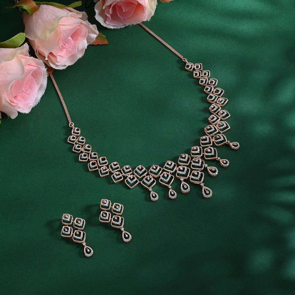 Manubhai Jewellers Real Diamond Set Design Buy Appealing Diamond