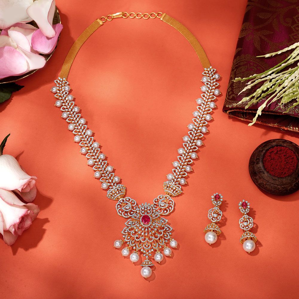 Glorious Diamond and Yellow Gold Jewellery Set-All Jewellery-ONS23019-D309R0B