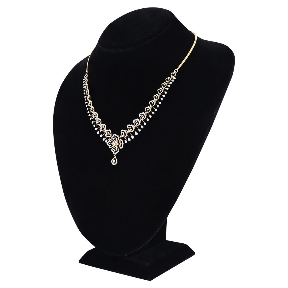Sophisticated Serenity 18kt Yellow Gold Floral Necklace Set-Diamond-ONS24A56-D400R0B