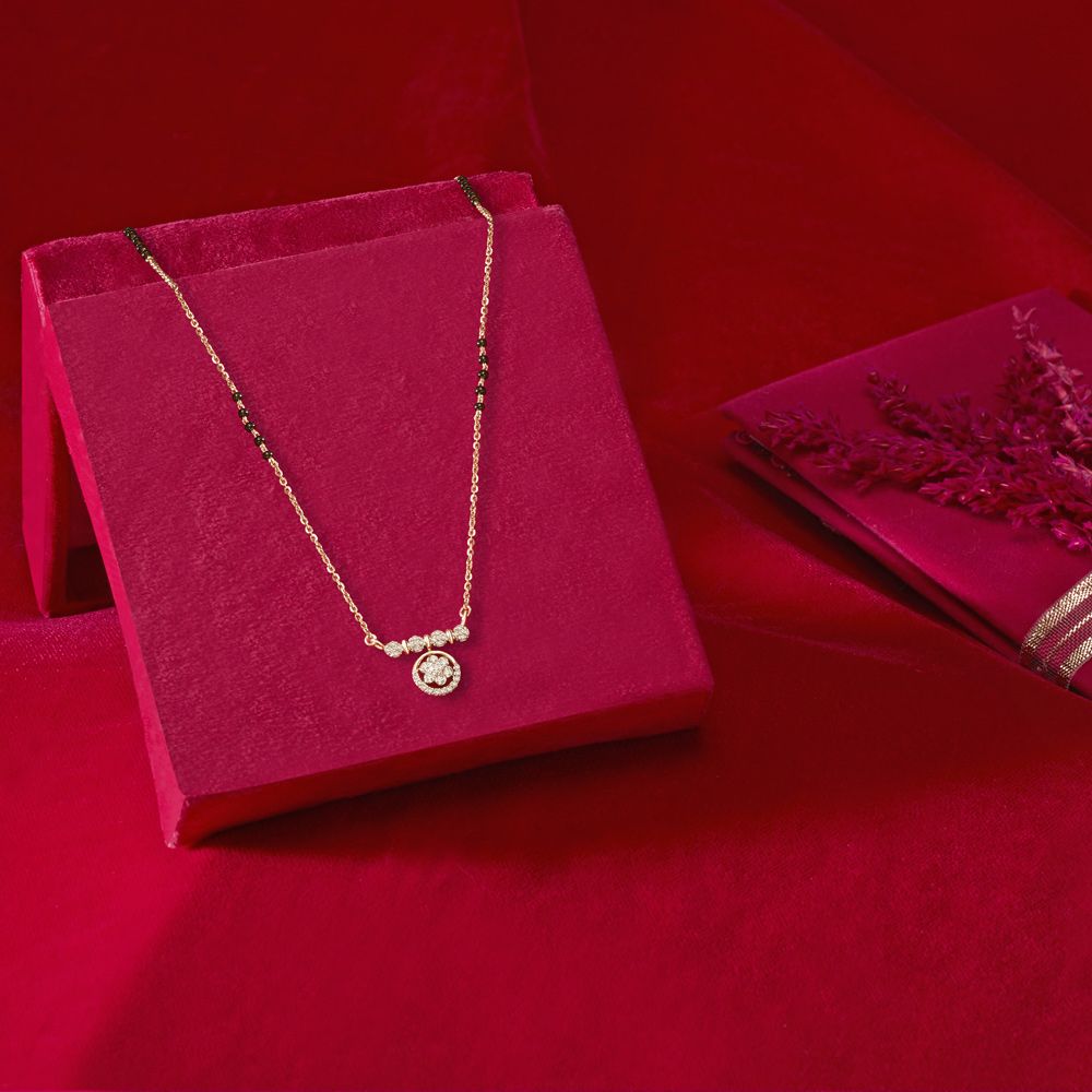 Traditional Diamond Tanmaniya with Chain-Diamond-OTN23V19-D400X3B