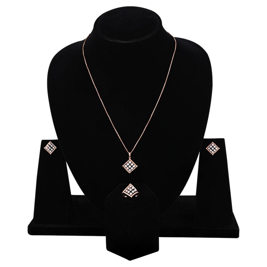 Charming Checkered Diamond Pendant Set