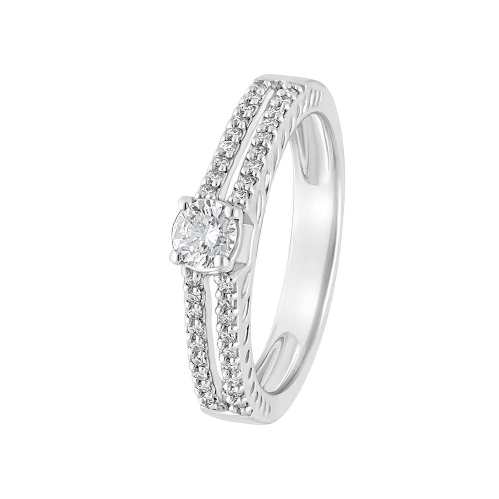 Minimalist Platinum Ring by ORRA
